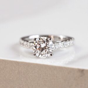 Diamond-Ring